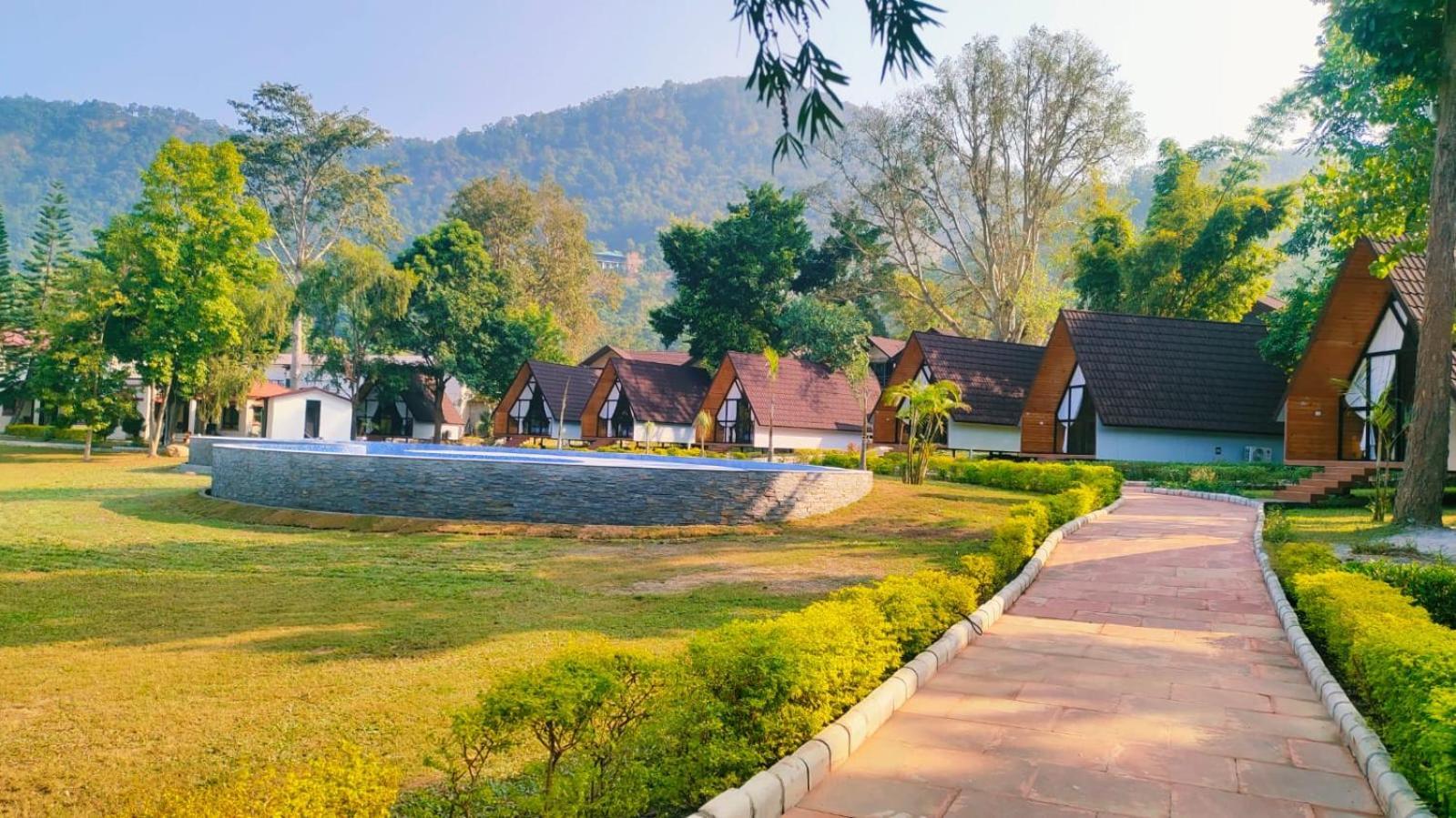 Welcomheritage Tarangi Ramganga Resort Marchula Exteriör bild